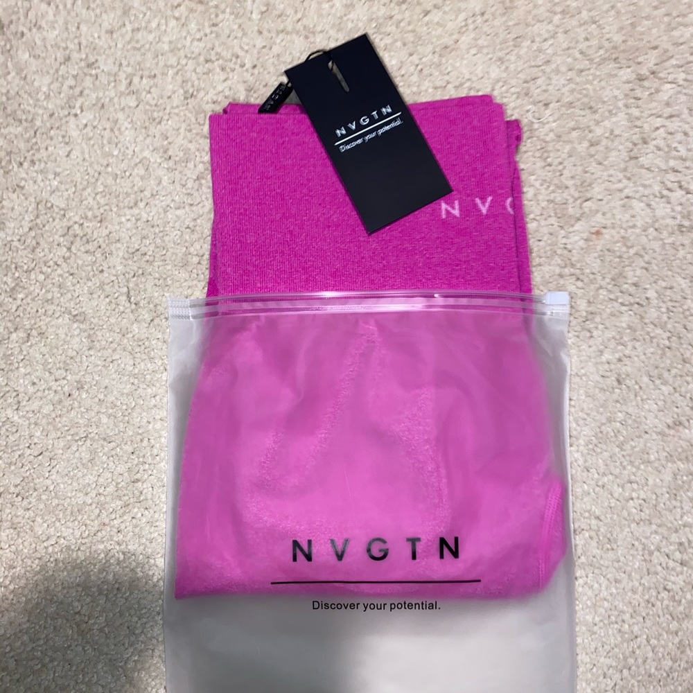 Maui seamless new with tags - SOLD OUT